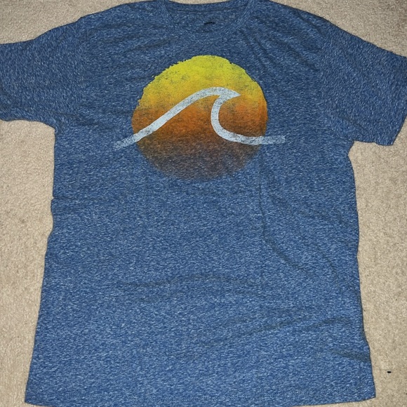 Selling a bundle of clothes, feel free to choose which match your interest - Picture 6 of 12